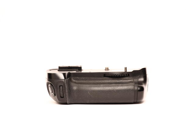 Nikon MB-D14 BRUKT BRUKT, Se beskrivelse 