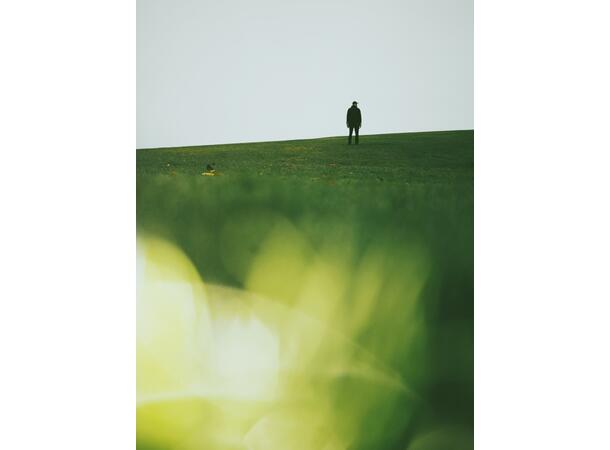 OM SYSTEM M.Zuiko 25mm f/1.8 II Lyssterkt normalobjektiv med høy ytelse 