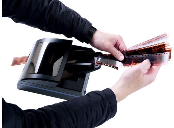 Pacific Image Power Film Plus Filmscanner for 135-film på rull 