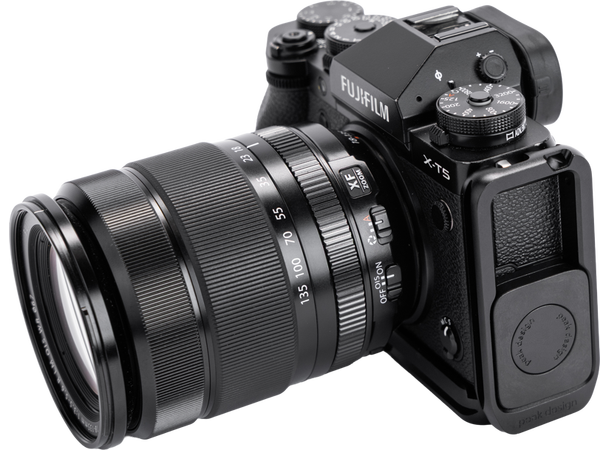 Peak Design Field Bracket, Fujifilm X-T5 