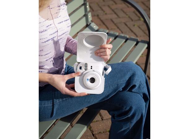 Fujifilm Instax Mini 12 Case Hvit Clay White. Instax Mini 12 kameraveske