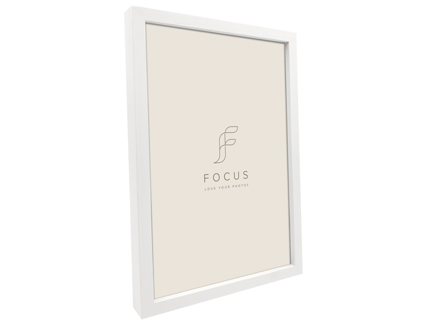 Grace Hvit Ramme 20x25 cm Klassisk hvit treramme 