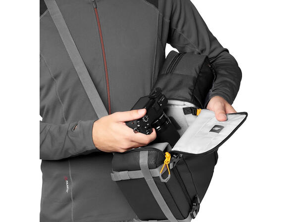 Lowepro Slingshot SL 250 AW III Black Laget for reiser 