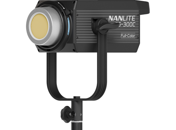 Nanlite FS-300C LED RGBW Spot Light Kraftig og kompakt LED-lys 