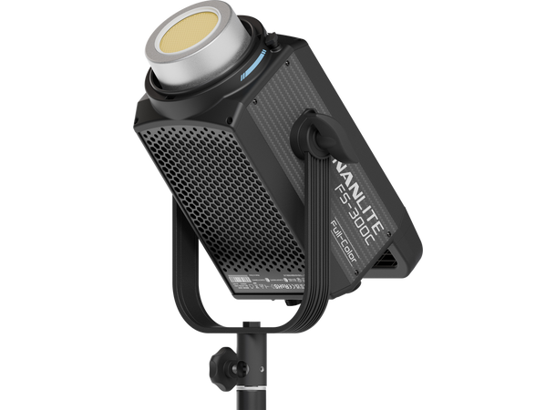 Nanlite FS-300C LED RGBW Spot Light Kraftig og kompakt LED-lys 