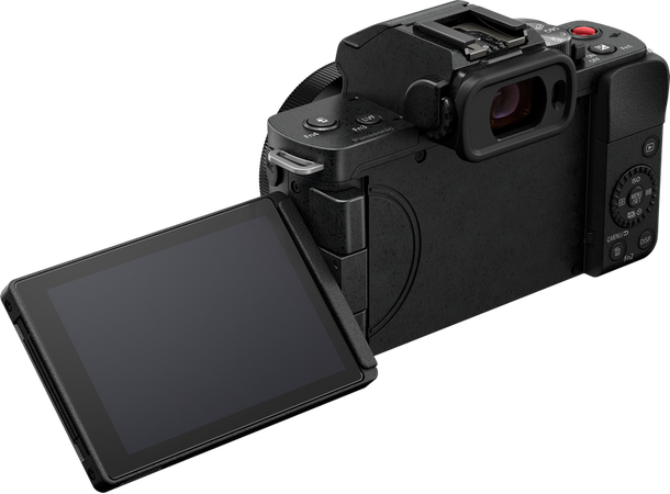 Panasonic Lumix G100D + 12-32mm 