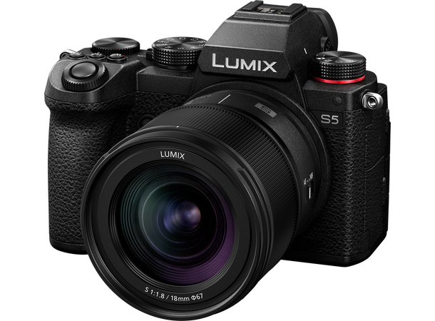 Panasonic Lumix S 18mm f/1.8 Retur/Bvare Lyssterk Vidvinkel med høy kvalitet 