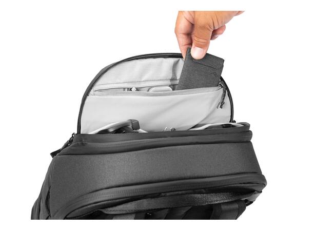 Peak Design Travel Backpack 30L Black Kompakt og genial sekk til reise 