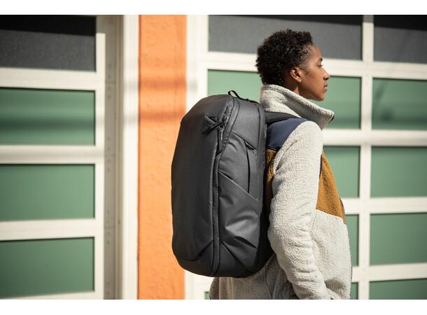 Peak Design Travel Backpack 30L Black Kompakt og genial sekk til reise 