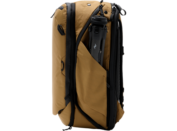 Peak Design Travel Backpack 45L Coyote Meget allsidig sekk til reise 