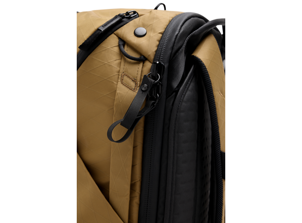 Peak Design Travel Backpack 45L Coyote Meget allsidig sekk til reise 