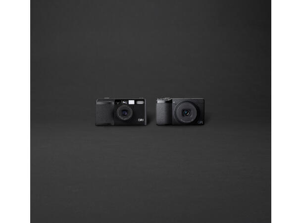 Ricoh GR IV 30th Anniversary edition Avansert kompaktkamera med god optikk 