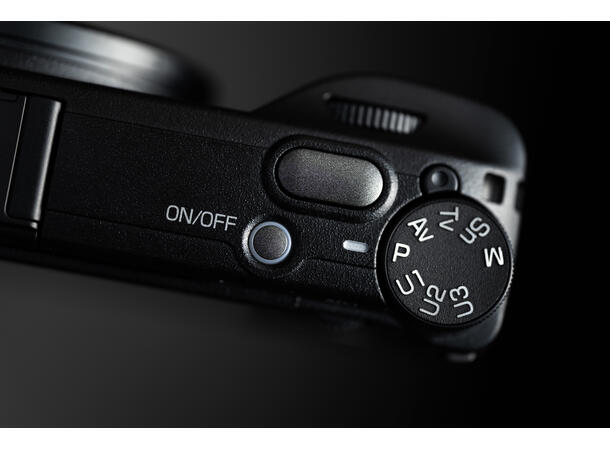 Ricoh GR IV 30th Anniversary edition Avansert kompaktkamera med god optikk 