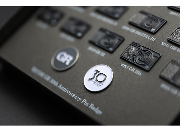 Ricoh GR IV 30th Anniversary edition Avansert kompaktkamera med god optikk 