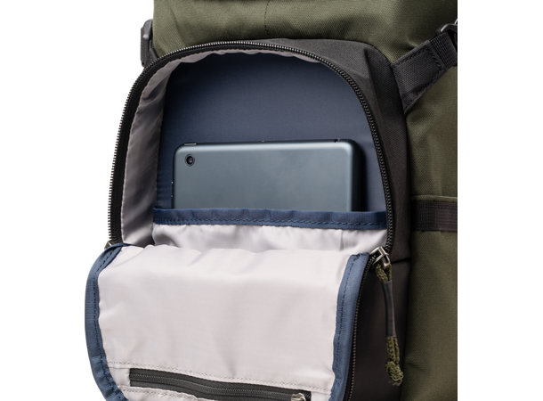 Think Tank DarkLight Backpack 14L Montane Green 