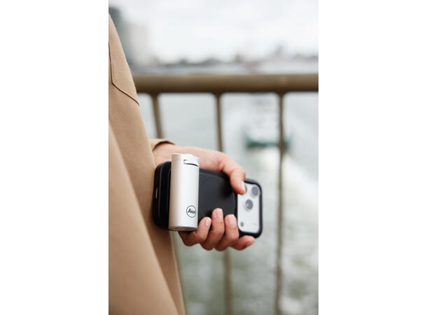 Leica LUX Grip Silver Håndgrep for iPhone (MagSafe) 