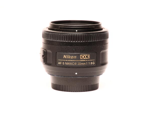 Nikon 35mm f/1.8G AF-S DX BRUKT BRUKT, Se beskrivelse 