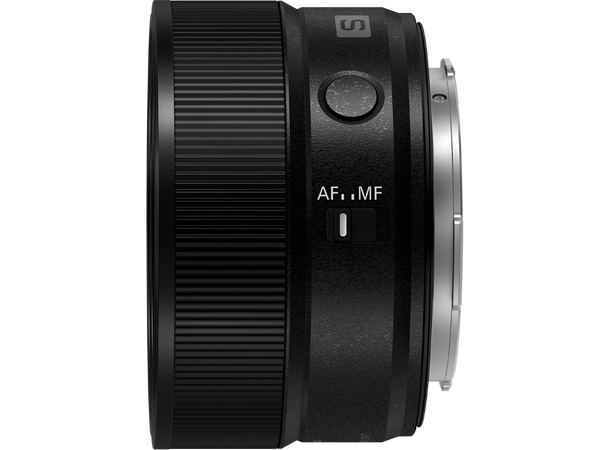 Panasonic Lumix S 20mm f/2.5 Lyssterk Vidvinkel med høy kvalitet 