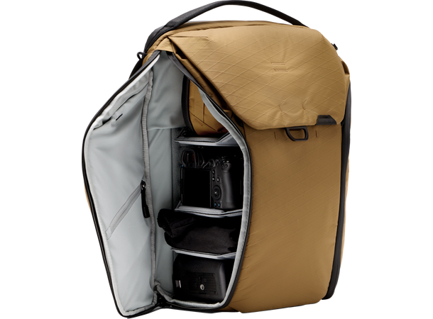 Peak Design Everyday Backpack 30L V2 Coyote. Genial fotosekk 