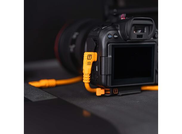 Tetherpro USB-C til USB-C 9,4m Hi-vis Svart Right Angle 