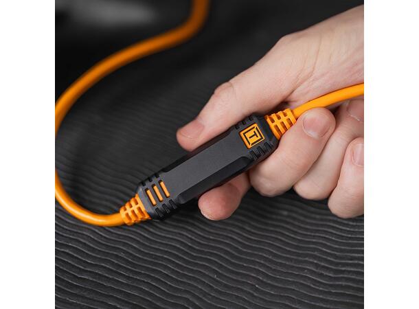 Tetherpro USB-C til USB-C 9,4m Hi-vis Svart Right Angle 