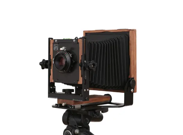 Intrepid 4x5 Hardwood Edition, Walnut Storformatkamera for 4x5"-formatet 