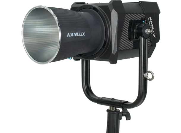 Nanlux Evoke 1200 Spot Light 1,2kW dagslys-LED 