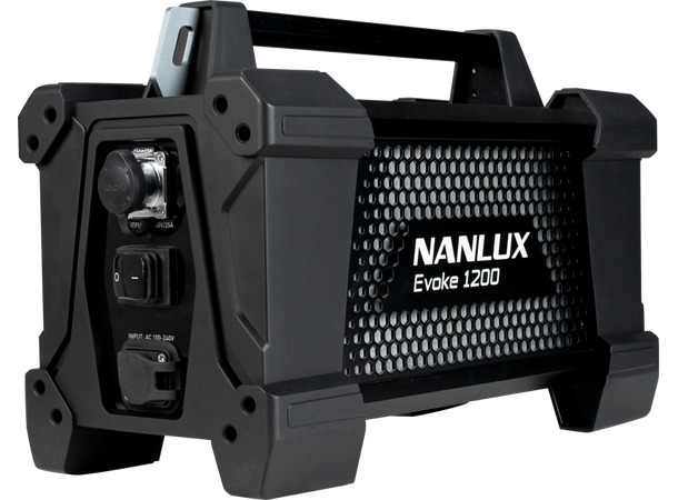 Nanlux Evoke 1200 Spot Light 1,2kW dagslys-LED 