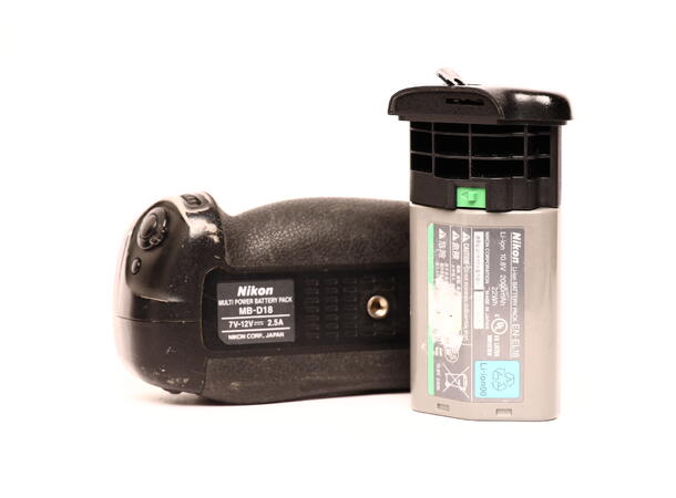 Nikon MB-D18 batterigrep BRUKT BRUKT, Se beskrivelse 