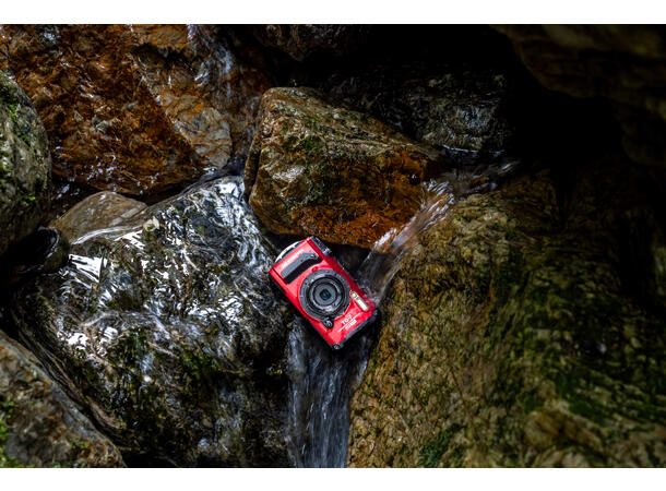 OM System Tough TG-7 Rød Støtsikkert og vanntett kamera