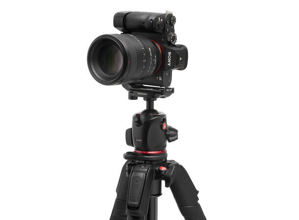 Manfrotto MT055XPRO3 + MHXPRO-BHQ6 Tripod Kit Photo 