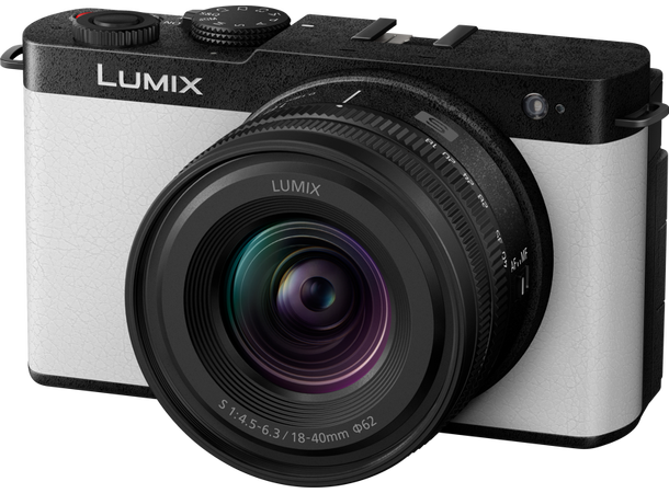 Panasonic Lumix S9 kit 18-40mm f/4.5-6.3 Smokey White, 24.2 MP, Fullformat 