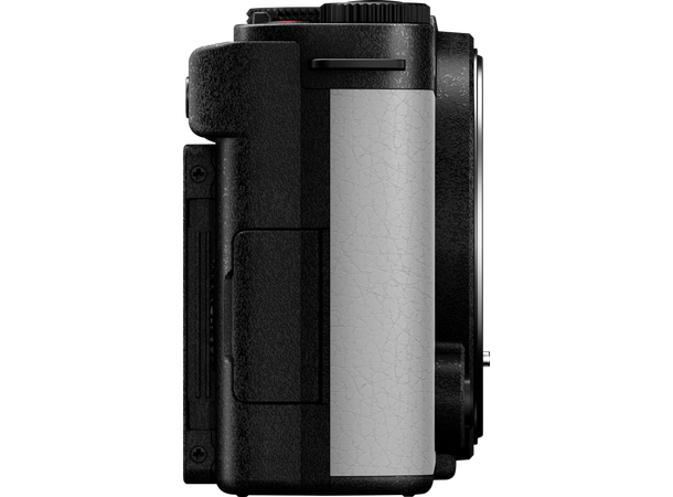 Panasonic Lumix S9 kit 18-40mm f/4.5-6.3 Smokey White, 24.2 MP, Fullformat 