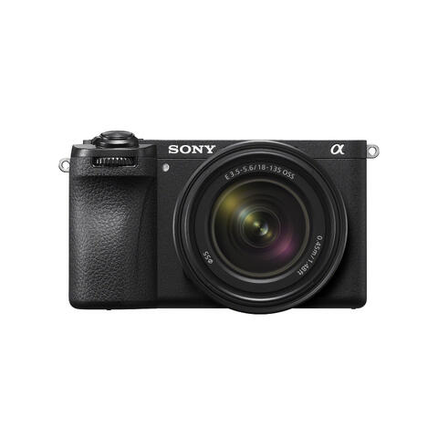 Sony A6700 18-135mm f/3.5-5.6 OSS 26 MP. APS-C