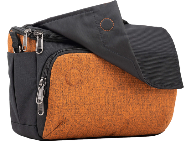 Think Tank Mirrorless Mover 20 V2 Orange Praktisk skulderveske for systemkamera 
