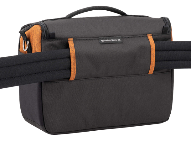 Think Tank Mirrorless Mover 30 V2 Orange Praktisk skudlerveske for systemkamera 