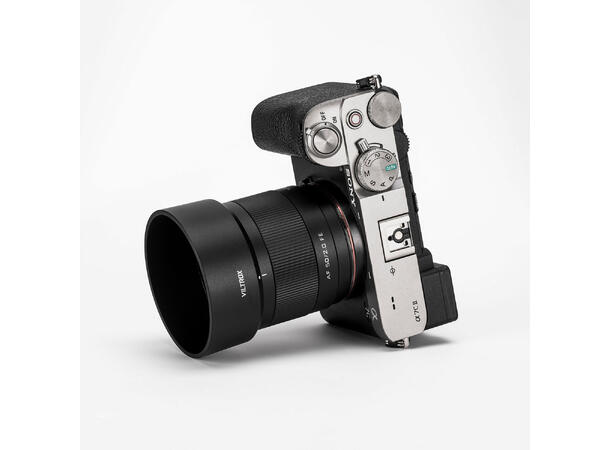 Viltrox AF 50mm F2.0 Air Sony E Lett og eksepsjonell bildekvalitet 
