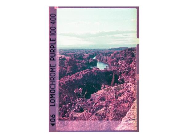 Lomography LomoChrome Purple 110 ISO/ASA 100-400. 110 negativ fargefilm 