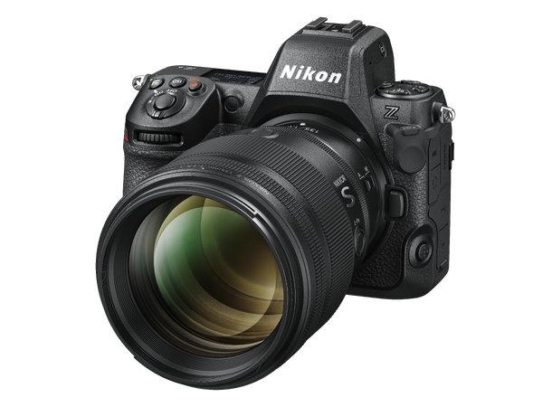 Nikon Z 135mm f/1.8 S Plena Lysterkt objektiv med nydelig bokeh 