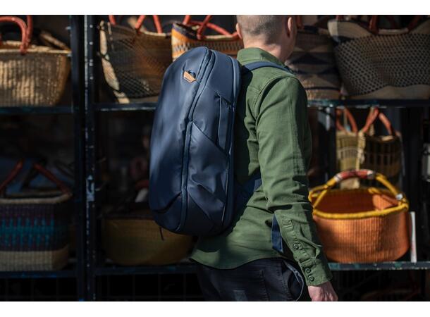 Peak Design Travel Backpack 30L Midnight Kompakt og genial sekk til reise 