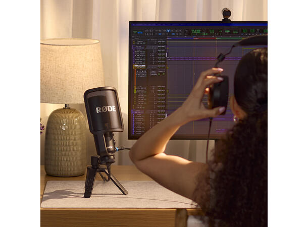 Røde NT-USB+ Prof. USB-C microphone Studiokvalitet, allsidig, brukervennlig 
