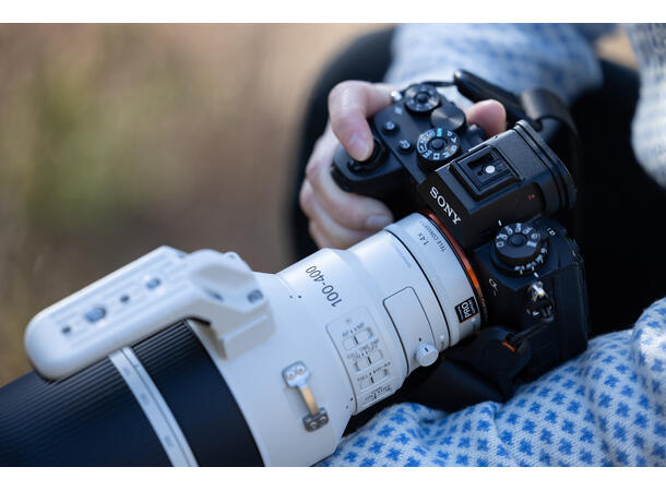 Sony FE 100-400mm F4.5 GM Fullformats telefotoobjektiv 
