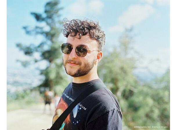 CineStill 400D Dynamic Versatile 120 5pk ProPack. Finkornet fargefilm, 400 ASA 