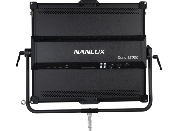 Nanlux DYNO 1200C 1200W LED Soft Panel Kraftig og myk LED med Flightcase