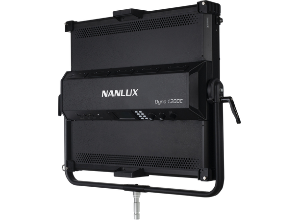 Nanlux DYNO 1200C 1200W LED Soft Panel Kraftig og myk LED med Flightcase