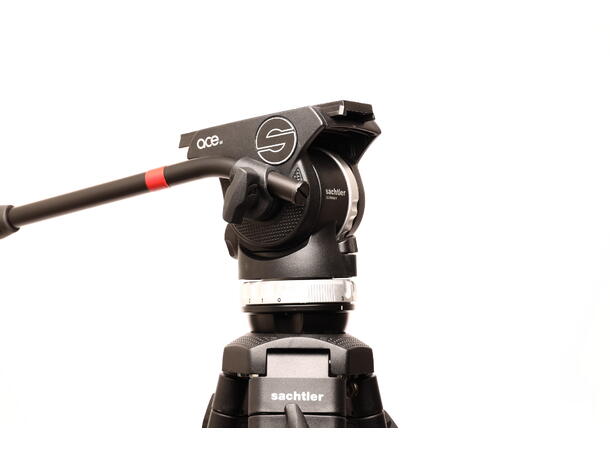 Sachtler Ace M Mid-Spreader Tripod BRUKT BRUKT, Se beskrivelse 