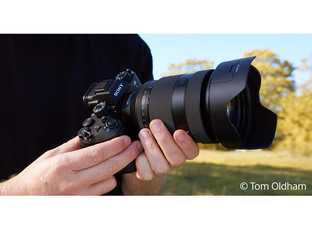 Sony FE 28-70mm f/2 GM Fullformats zoomobjektiv 