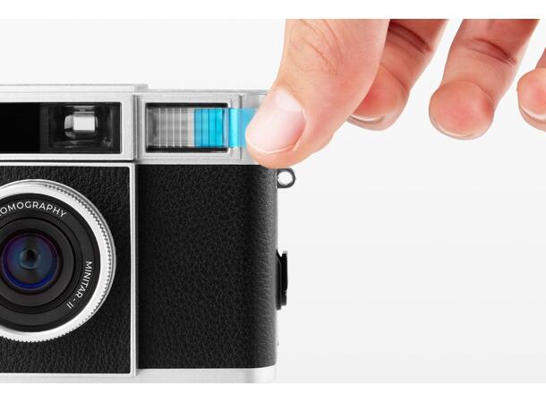 Lomography Lomo MC-A Silver 35mm analogt kompaktkamera 