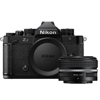 Nikon Z f Kit med 28mm f2.8 SE Nydelig retrokamera