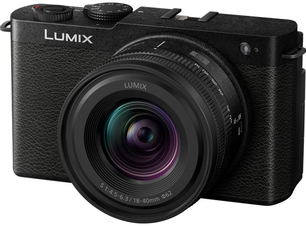Panasonic Lumix S9 kit 18-40mm f/4.5-6.3 Jet black, 24.2 MP, Fullformat 